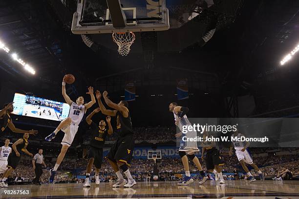 Final Four: Duke Kyle Singler in action, shot vs West Virgina. Indianapolis, IN 4/3/2010 CREDIT: John W. McDonough