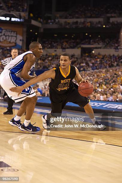 Final Four: West Virgina Joe Mazzulla in action vs Duke. Indianapolis, IN 4/3/2010 CREDIT: John W. McDonough