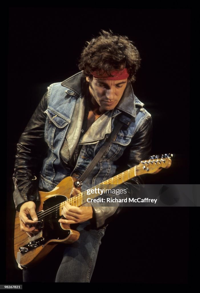 Bruce Springsteen Performs Live