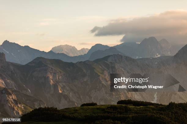 österreich tirol - achensee - österreich stockfoto's en -beelden