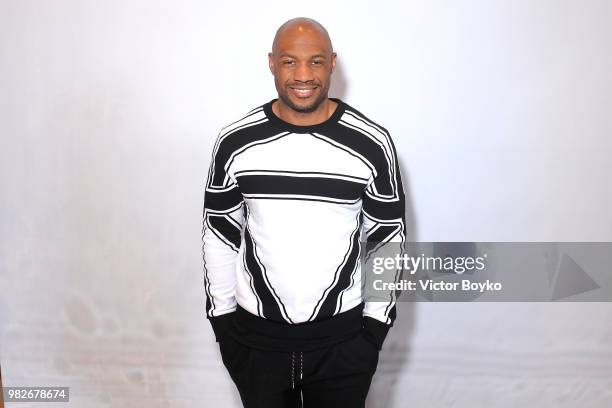 Kareem Biggs attends the Balmain Menswear Spring/Summer 2019 show as part of Paris Fashion Week on June 24, 2018 in Paris, France.