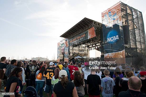 General view of the stage from the crowd as Jake Owen performs during day 3 of the free NCAA 2010 Big Dance Concert Series at White River State Park...