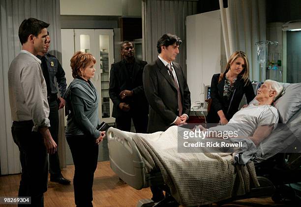 Adam Mayfield , extra, Julia Barr , Darnell Williams , Vincent Irizarry , Natalie Hall and David Canary in a scene that airs the week of April 12,...