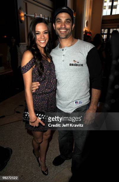 Actor Johnathon Schaech and Jana Kramer arrive to the Los Angeles premiere of "The Perfect Game" in the Pacific Theaters at the Grove on April 5,...