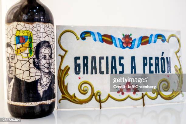 Argentina, Buenos Aires, Instituto Nacional Juan Domingo Peron, wine bottle label, Gracias a Peron.
