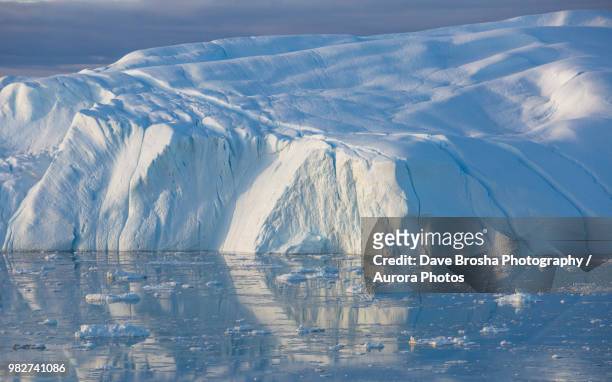 iceberg scenery, qeqertarsuaq, disko island, greenland - istäcke bildbanksfoton och bilder