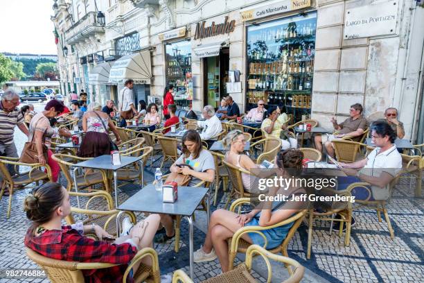 Portugal, Coimbra, Largo da Portagem, Cafe Montanha, alfresco dining.