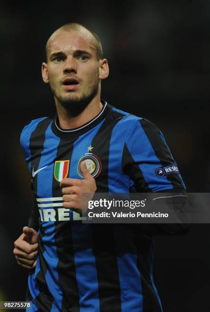 Wesley Sneijder of FC Internazionale Milano looks on during the UEFA Champions League Quarter Finals, First Leg match between FC Internazionale...