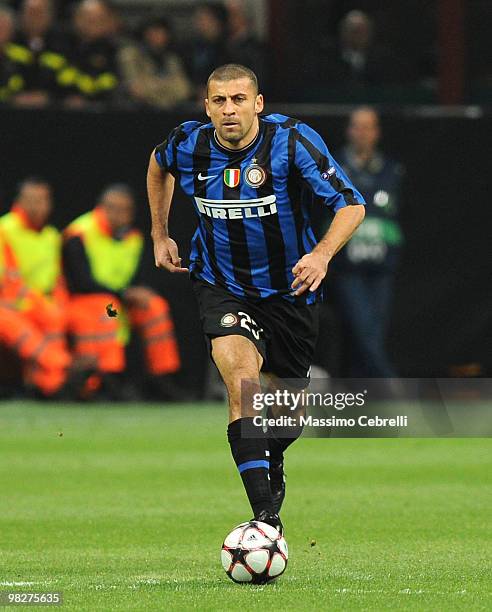 Walter Samuel of FC Internazionale Milano in action during the UEFA Champions League Quarter Finals, First Leg match between FC Internazionale Milano...