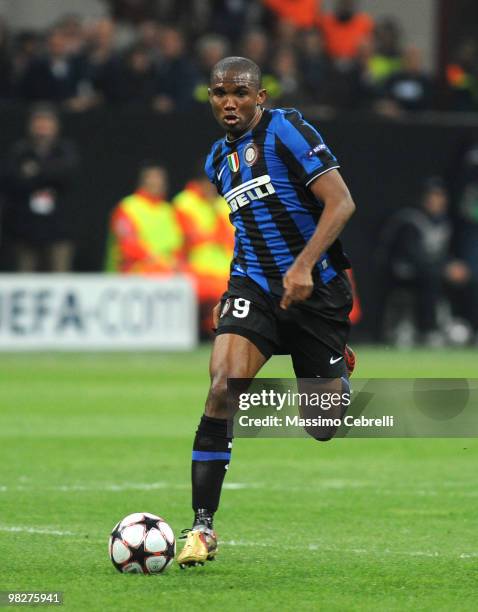 Samuel Eto'o Fils of FC Internazionale Milano in action during the UEFA Champions League Quarter Finals, First Leg match between FC Internazionale...