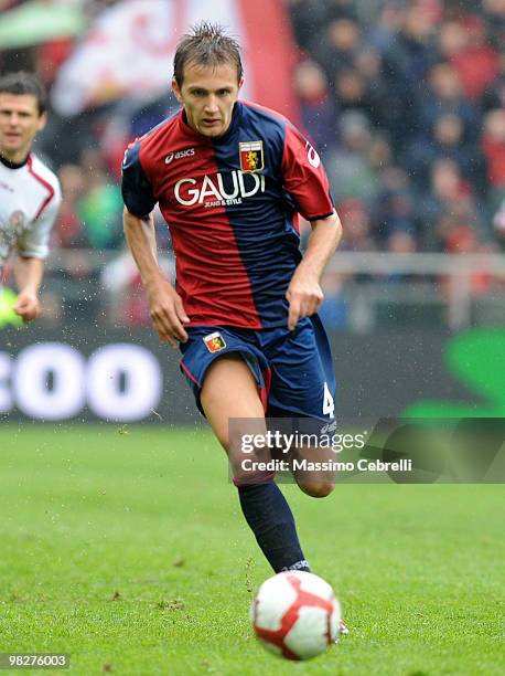 Domenico Criscito of Genoa CFC in action during the Serie A match between Genoa CFC and AS Livorno Calcio at Stadio Luigi Ferraris on April 3, 2010...