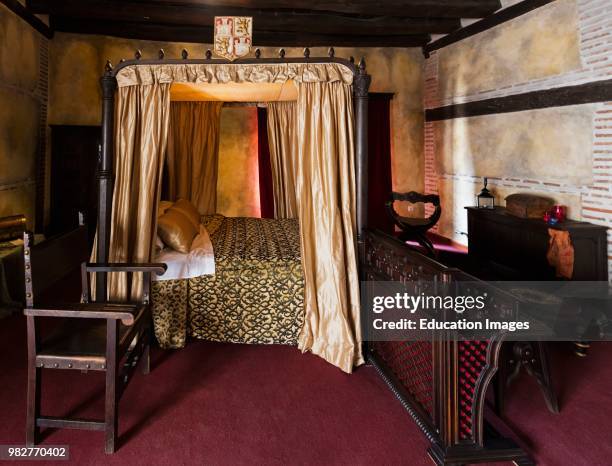 Palacio Real Testamentario in Medina del Campo, Valladolid Province, Castile and Leon, Spain. Recreation of a 15th century bedroom such as Queen...