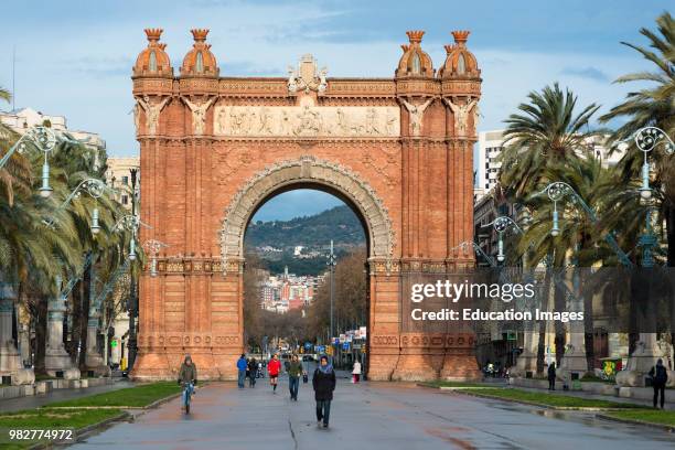 Passeig Lluis Companys Photos And Premium High Res Pictures Getty Images passeig-lluis-companys-photos-and-premium-high-res-pictures-getty-images