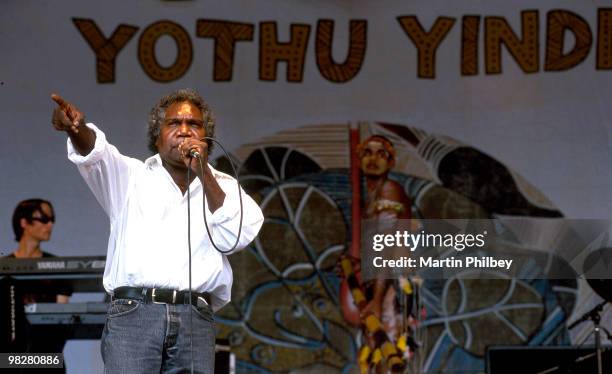 1st JANUARY: Mandawuy Yunupingu of Yothu Yindi performs on stage at Big Day Out in January 2000 in Melbourne, Australia.