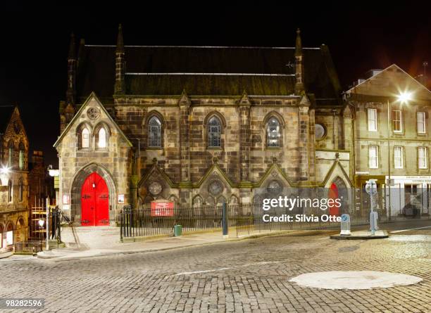 st. columba's free church in edinburgh on johnston - silvia otte stock pictures, royalty-free photos & images