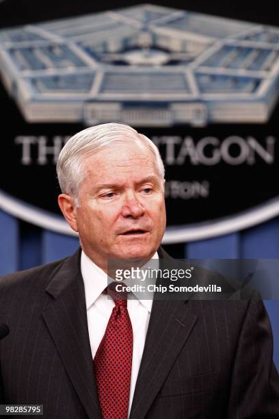 Defense Secretary Robert Gates answers reporters' questions during a news briefing about the new Nuclear Posture Review at the Pentagon April 6, 2010...