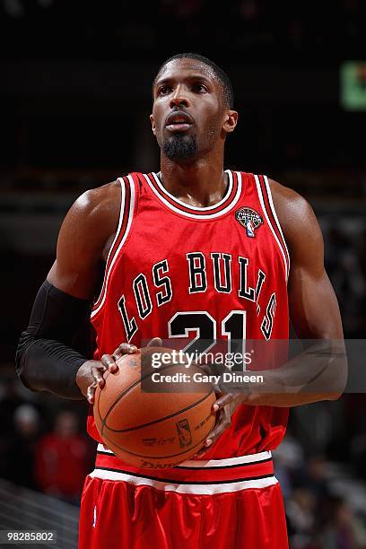 Hakim Warrick of the Chicago Bulls shoots a free throw against the Miami Heat during the game on March 25, 2010 at the United Center in Chicago,...