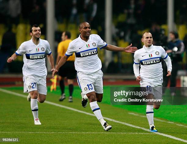 Wesley Sneijder and Maicon of FC Internazionale Milano celebrate after Sneijder scored a goal during the UEFA Champions League Quarter Finals, Second...