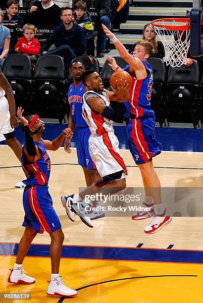 Watson of the Golden State Warriors goes to the basket against Jonas Jerebko of the Detroit Pistons during the game on February 27, 2009 at Oracle...