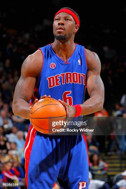 Ben Wallace of the Detroit Pistons shoots a free throw during the game against the Golden State Warriors on February 27, 2009 at Oracle Arena in...