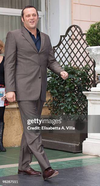 Actor Vince Vaughn attends the "Couples Retreat" Photocall at Hassler Hotel on October 28, 2009 in Rome, Italy.