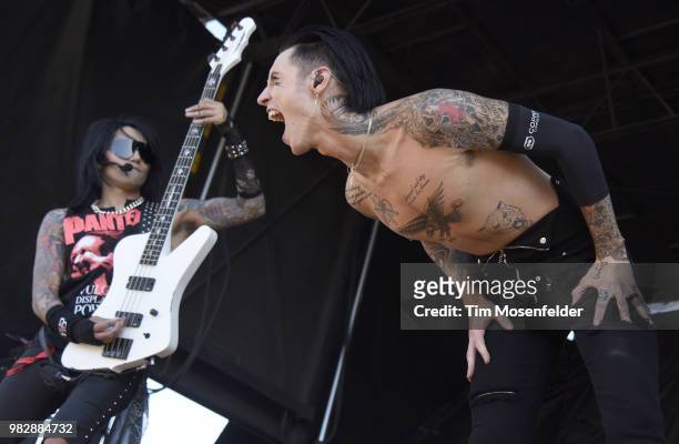 Ashley Purdy and Andy Biersack of Black Veil Brides perform during the 2018 Vans Warped Tour at Shoreline Amphitheatre on June 23, 2018 in Mountain...