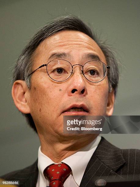 Steven Chu, U.S. Secretary of energy, speaks at the U.S. Energy Information Administration 2010 Energy Conference in Washington, D.C., U.S., on...