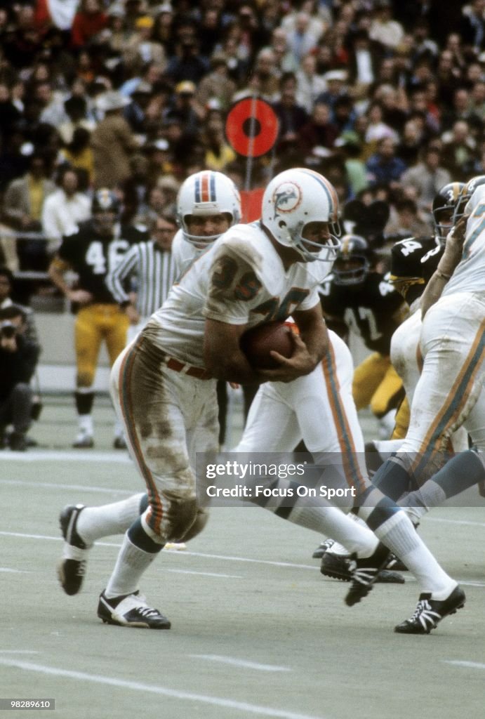 Miami Dolphins v Pittsburgh Steelers