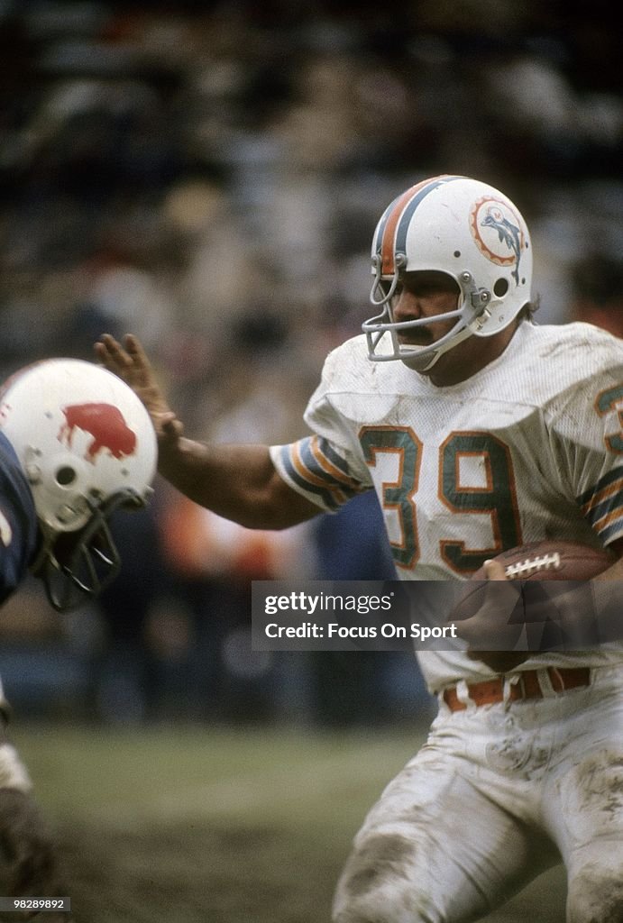 Miami Dolphins v Buffalo Bills