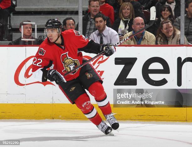 Playing in his 400th carrer NHL game, Chris Kelly of the Ottawa Senators skates against the Florida Panthers at Scotiabank Place on March 27, 2010 in...