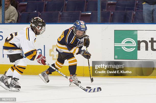 Pee Wee action during intermission of St. Louis Blues vs Chicago Blackhawks game. Mites on Ice. St. Louis, MO 3/30/2010 CREDIT: David E. Klutho