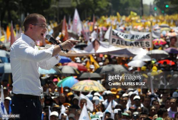 Mexico's presidential candidate Ricardo Anaya, standing for the "Mexico al Frente" coalition of the PAN-PRD-Movimiento Ciudadano parties, delivers a...