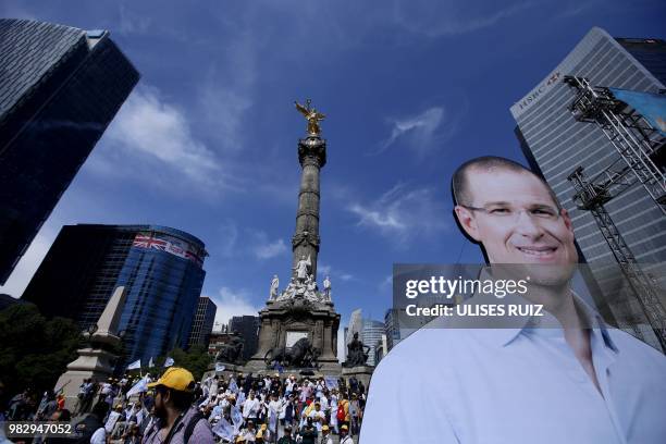 Supporters of Mexico's presidential candidate Ricardo Anaya, standing for the "Mexico al Frente" coalition of the PAN-PRD-Movimiento Ciudadano...