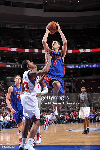 Austin Daye of the Detroit Pistons shoots against Lou Williams of the Philadelphia 76ers during the game on April 6, 2010 at the Wachovia Center in...