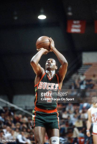 Sidney Moncrief of the Milwaukee Bucks battles shoots a free throw against the New Jersey Nets during an NBA basketball game circa 1979 at the...