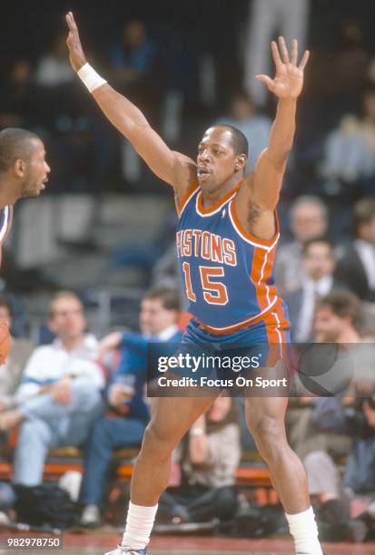 Vinnie Johnson of the Detroit Pistons in action against the Washington Bullets during an NBA basketball game circa 1990 at the Capital Centre in...