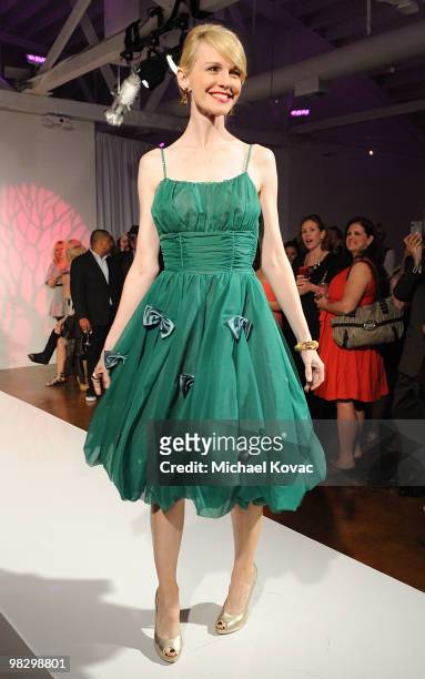 Actress Kathryn Morris attends The Buzz Girls Timeless Style Fashion Show Benefit at The Mark on April 6, 2010 in Los Angeles, California.