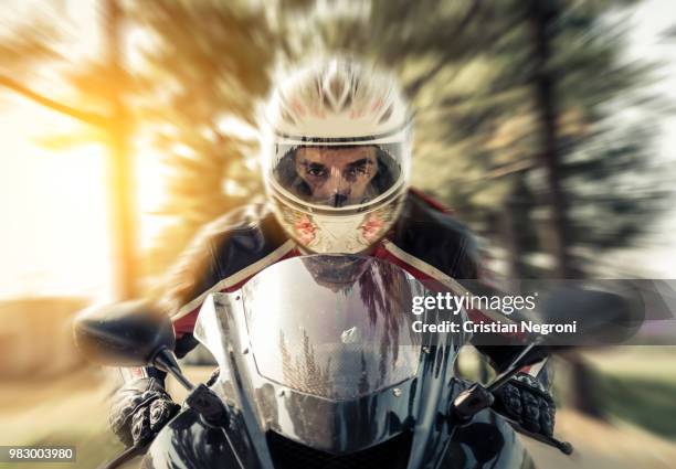 throttle - throttle stock pictures, royalty-free photos & images