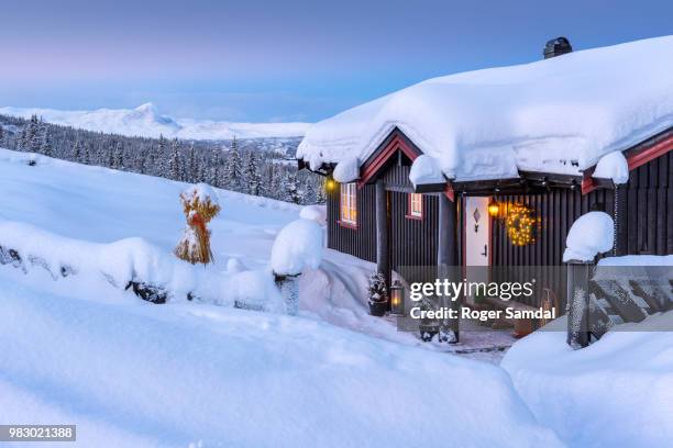 winter wonderland - cabin scandinavia stock pictures, royalty-free photos & images