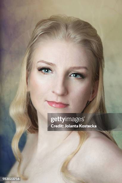 Auto Portrait Rae 456 Autoportrait Stock Photos, High-Res Pictures, and Images - Getty Images