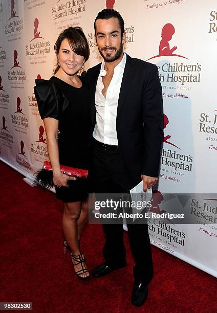 Actress Kate del Castillo and husband Aaron Diaz arrive at the inaugural St. Jude Children's Hospital's "Estrellas Por La Vida" gala on April 6, 2010...