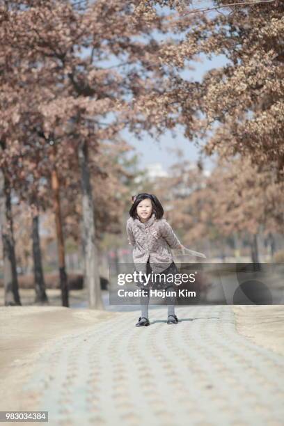 mansuk park, walk - hojun stock pictures, royalty-free photos & images