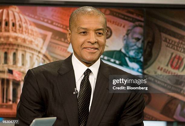 16 Loop Capital Markets Llc Ceo James Reynolds Interview Photos & High ...