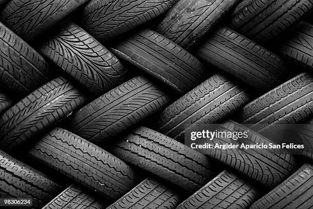 neumaticos tires - car wheel bildbanksfoton och bilder