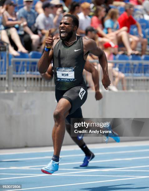 Ameer Webb runs in the semifinal of the Mens 200 Meter during day 4 of the 2018 USATF Outdoor Championships at Drake Stadium on June 24, 2018 in Des...