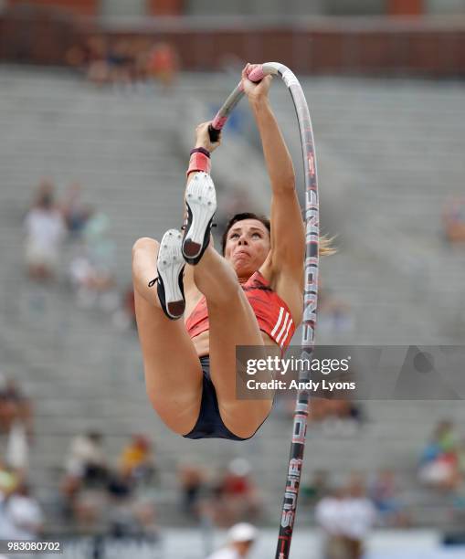 Jen Suhr competes in the Mens Pole Vault during day 4 of the 2018 USATF Outdoor Championships at Drake Stadium on June 24, 2018 in Des Moines, Iowa.