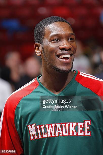 Royal Ivey of the Milwaukee Bucks smiles during warm-ups prior to the game against the Sacramento Kings at Arco Arena on March 19, 2010 in...