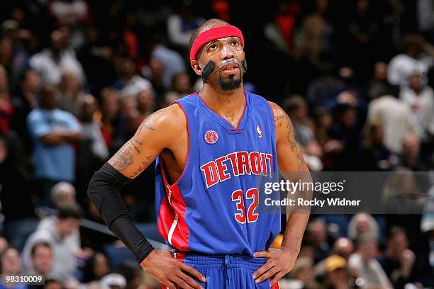 Richard Hamilton of the Detroit Pistons looks up during the game against the Golden State Warriors on February 27, 2009 at Oracle Arena in Oakland,...