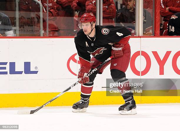 Zbynek Michalek of the Phoenix Coyotes gets ready during a face off against the Edmonton Oilers on April 3, 2010 at Jobing.com Arena in Glendale,...