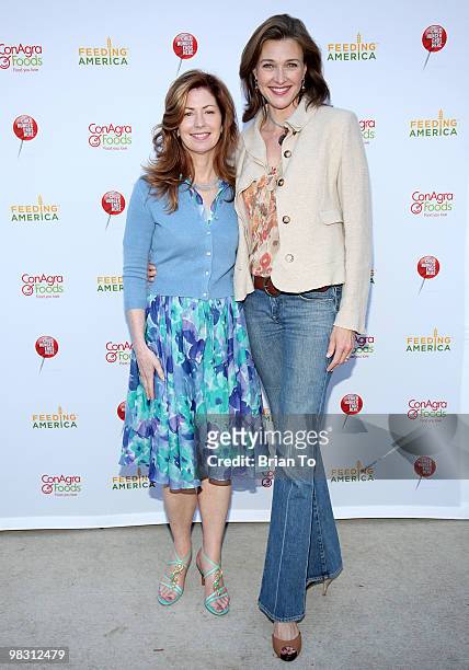 Dana Delany and Brenda Strong attend "Child Hunger Ends Here" neighborhood celebrity rally on Wisteria Lane at NBC Universal lot on April 7, 2010 in...